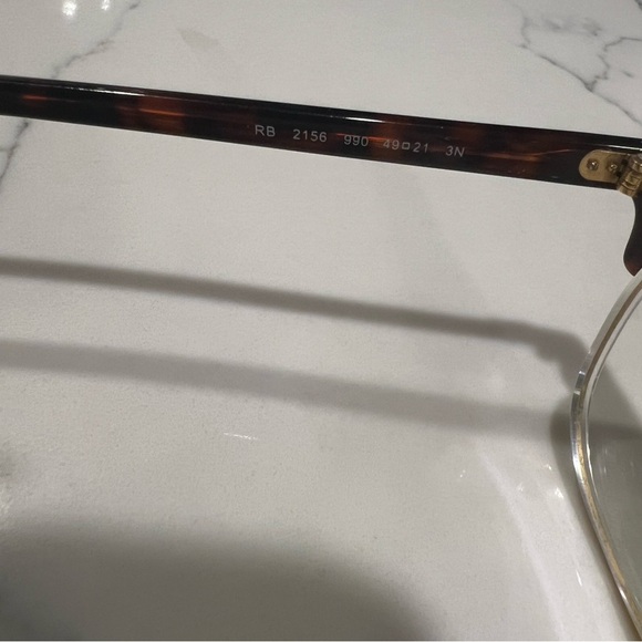 Rayban Stylish Tortoise Shell Glasses - Picture 4 of 6